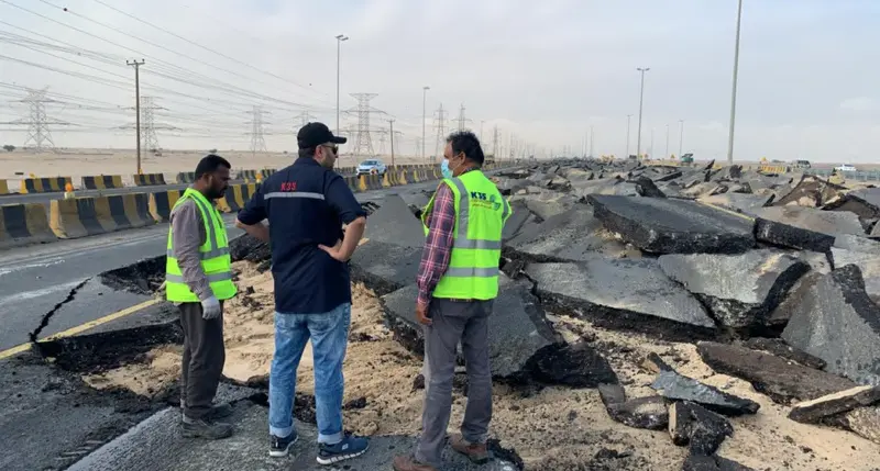 Site team reviewing road and heavy civil work in Kuwait